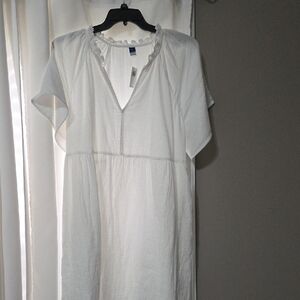 Old Navy White Ruffled V-Neck Top